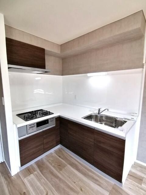 2LDK Apartment in Machida City, Tokyo - 50.36 sqm - Thumbnail 3