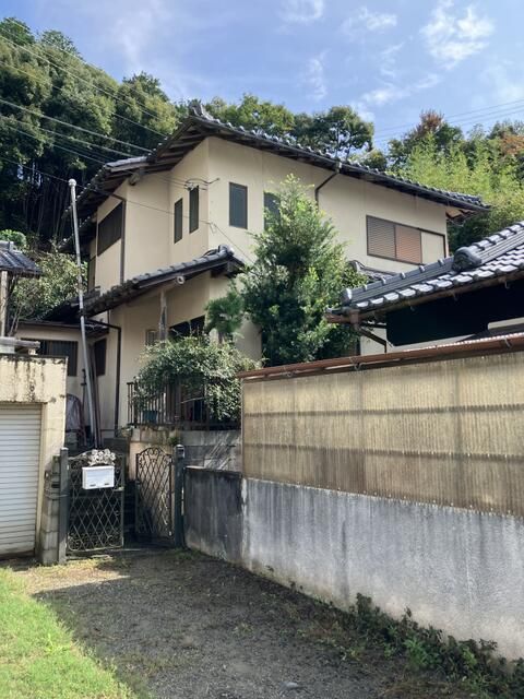 7LDK House for Sale in Kainan, Wakayama - Image 7