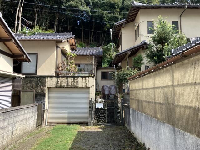 7LDK House for Sale in Kainan, Wakayama - Image 7