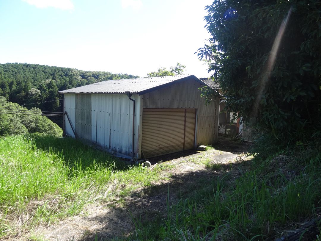 1950 5SK House on 786sqm Land with Parking in Kumenan, Okayama - Thumbnail 3