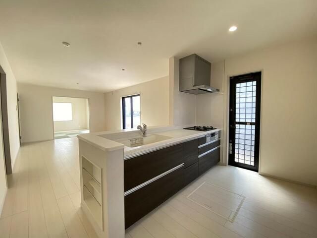 2021 Built 4LDK House for Sale in Quiet Ota, Gunma - Thumbnail 4