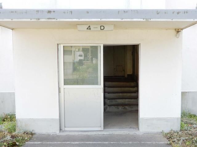 2K Apartment for Rent in Aomori City with Free Parking - Thumbnail 3