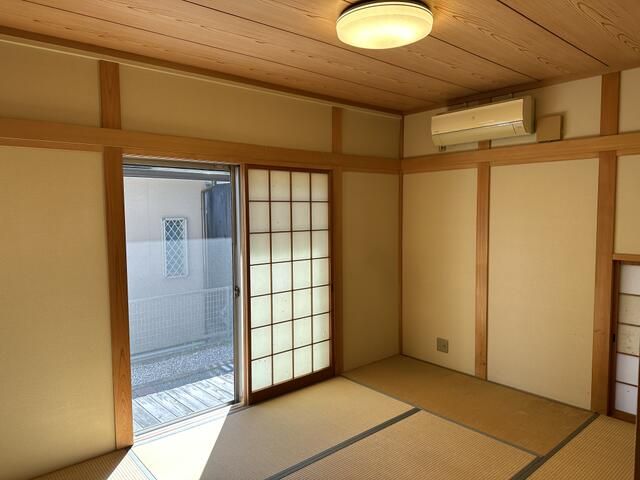 4LDK House in Nagoya's Midori Ward with Garden and Parking - Image 22