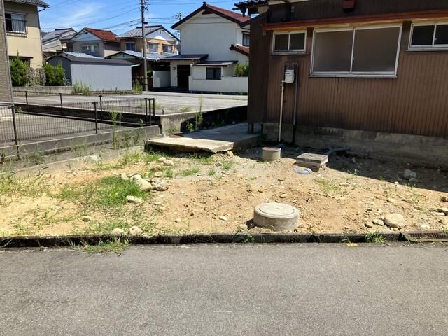 Spacious 6SDK House for Sale in Toyama City, 163m² - Thumbnail 2