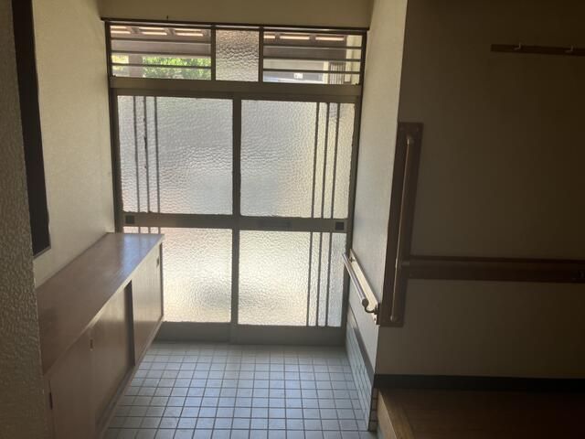 Spacious 6SDK House for Sale in Toyama City, 163m² - Thumbnail 3