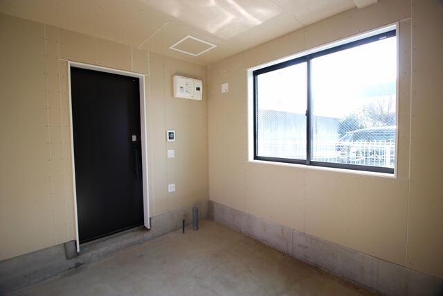 Commercial Space for Lease in Ushiku, Ibaraki - HALE Building - Thumbnail 4