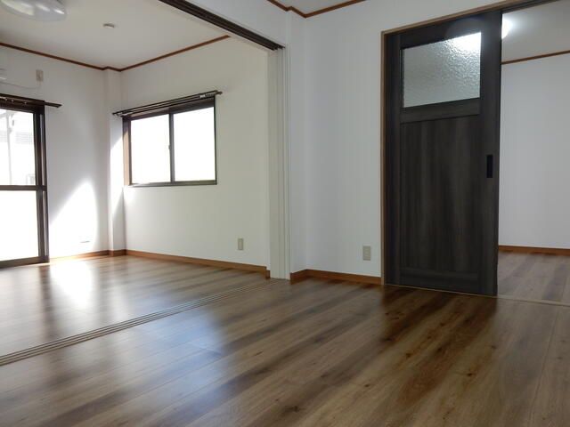 3K Apartment for Rent in Kamogawa, Chiba - 56,000 Yen - Thumbnail 2