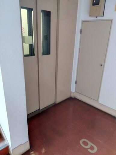 2LDK Apartment for Rent in Shinagawa, Tokyo - 44.82 sqm - Thumbnail 2