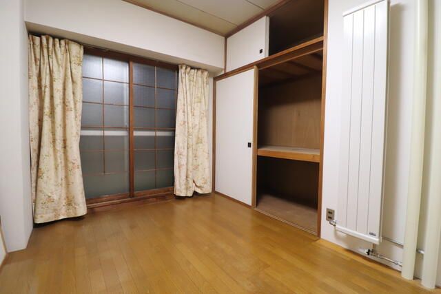 4DK Apartment for Sale near Makomanai Station, Sapporo - Thumbnail 3