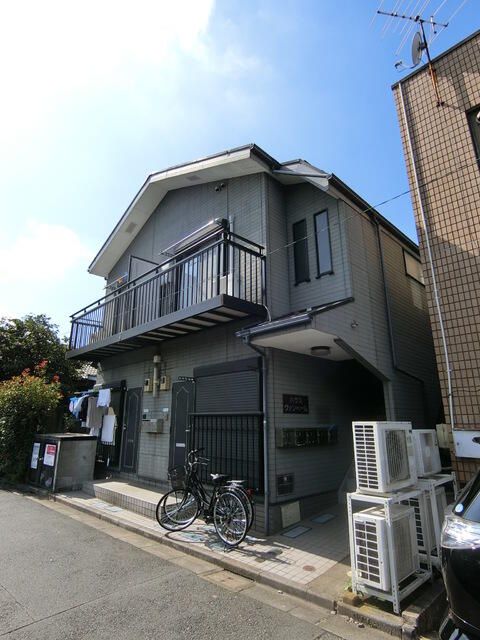 House Van Belle 1K Apartment for Rent in Mitaka, Tokyo - Thumbnail 2