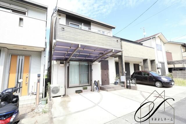 Modern 3LDK House in Quiet Fushimi, Kyoto | 2013 Build - Thumbnail 4