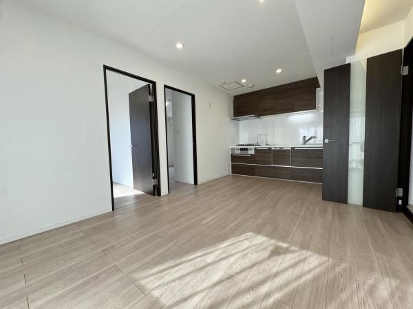 3LDK Apartment for Sale in Higashimurayama, Tokyo - 60.6 sqm - Thumbnail 3
