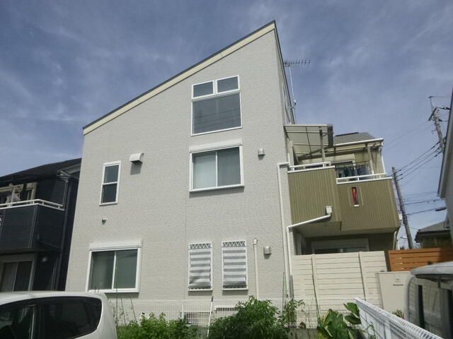 4LDK Family Home Near Akishima Station, Tokyo - Thumbnail 2