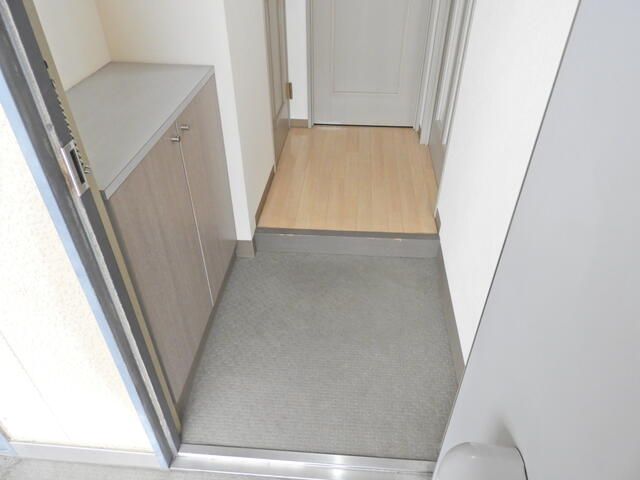 2LDK Apartment for Rent in Toyama City, Toyama Prefecture - Thumbnail 2