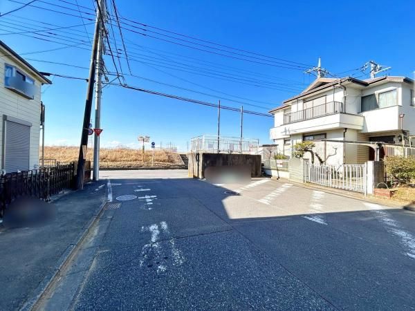 Corner Plot Land for Sale in Kunitachi, Tokyo - 97.34 sqm - Thumbnail 2