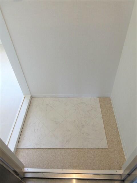 Co-op Sumire 1R Apartment for Rent in Nagano City - Thumbnail 2