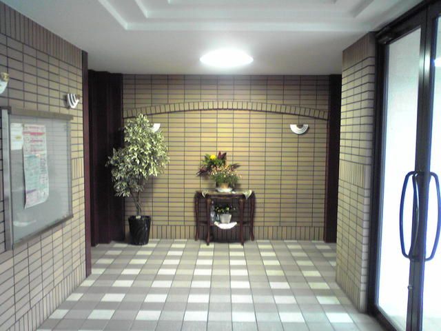 1DK Apartment for Rent in Kanuma, Tochigi - 44.22 sqm - Thumbnail 2