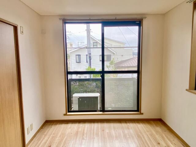 2DK Apartment for Rent in Kamakura, Kanagawa - 39.74 sqm - Thumbnail 2