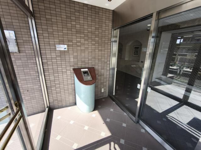 Flage North Kounosu 2SLDK Apartment for Sale Near Station - Thumbnail 4