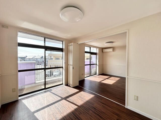 2LDK Apartment for Rent in Takasaki, Gunma - 52.17 sqm - Thumbnail 3