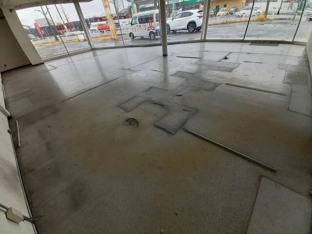 Commercial Building for Rent in Kofu, Yamanashi - 101.7 sqm - Thumbnail 3