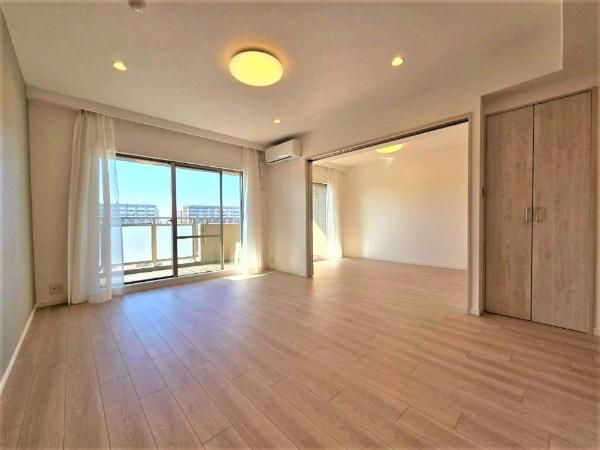 2SLDK Condo for Sale in Koto Ward, Tokyo - East Parks Oshima - Thumbnail 3