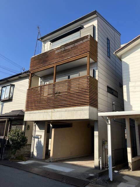 2SLDK Detached House for Sale in Wakayama City, Wakayama - Main Image
