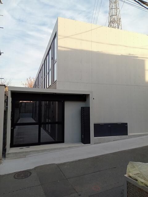 New 2025 Apartment Building for Sale in Setagaya, Tokyo - Thumbnail 2