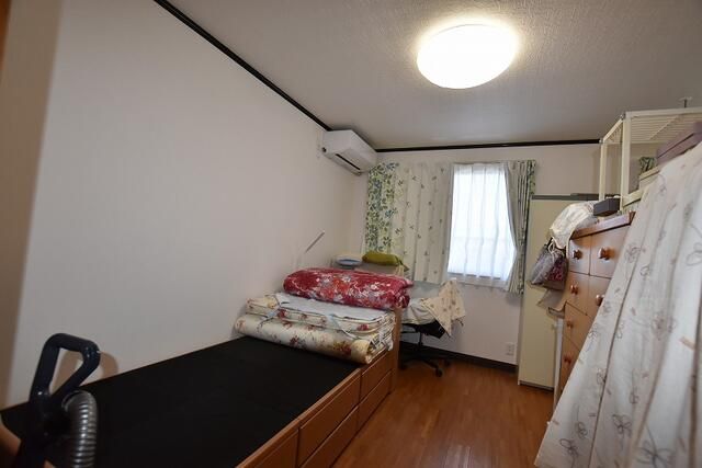 4SLDK House in Quiet Takasaki Neighborhood with 3 Parking Spaces - Thumbnail 3