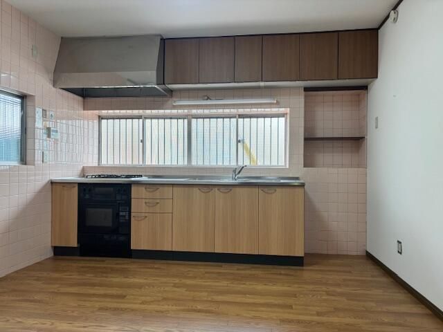 1967 10DK Detached House on 201sqm Land in Shiso, Hyogo - Thumbnail 2