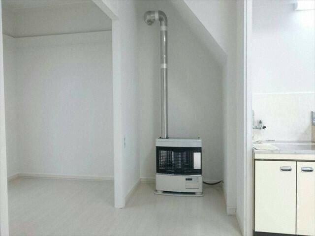 North Court 1DK Apartment for Rent in Sapporo Shiroishi Ward - Thumbnail 4