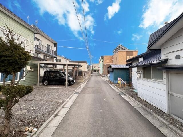 Land for Sale in Kameda Honcho, Hakodate, Hokkaido – 50.94 Tsubo - Thumbnail 2