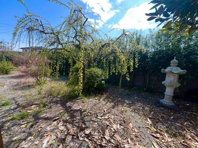 4LDK House with Separate Guest Home in Hitoyoshi, Kumamoto - Image 11