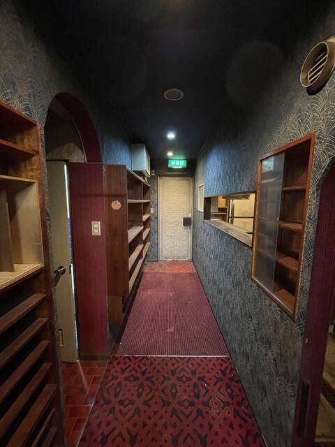 Shop/Office for Rent in Meguro-ku, Tokyo – 65.08 sqm - Thumbnail 4