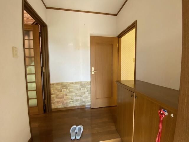 Spacious 3LDK Wooden House on Large Plot in Nasu, Tochigi - Thumbnail 4