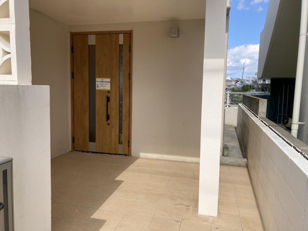 3LDK Detached House in Okinawa City with Free Parking - Image 22