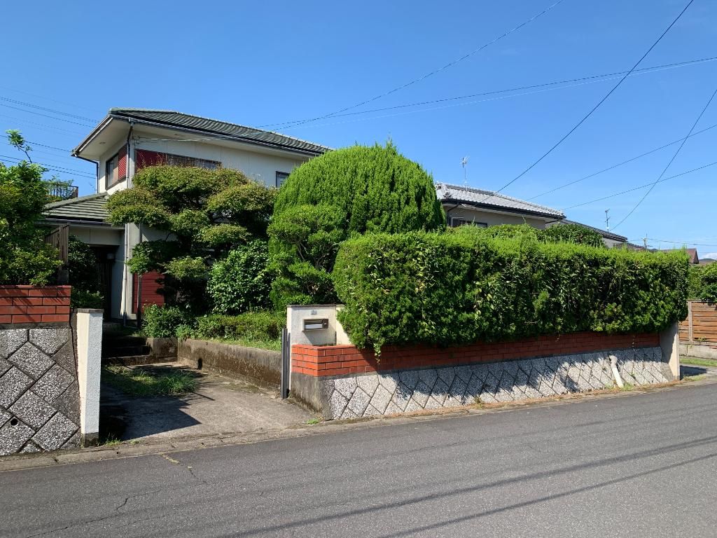 4DK Detached House for Renovation in Kagoshima's Mureoka - Image 11