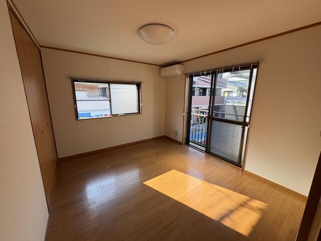 1K Apartment for Rent in Katsushika, Tokyo - 65,000 Yen - Thumbnail 4
