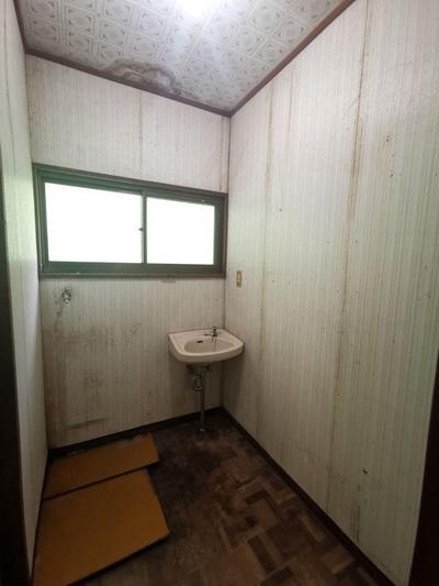 1988 4DK Wooden House on 362 sqm Land in Mifune, Kumamoto — Image 22, Mifune, Kumamoto