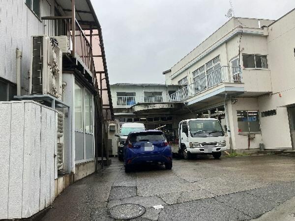 Factory for Rent in Tokorozawa, Saitama - 968.71 sqm - Thumbnail 3
