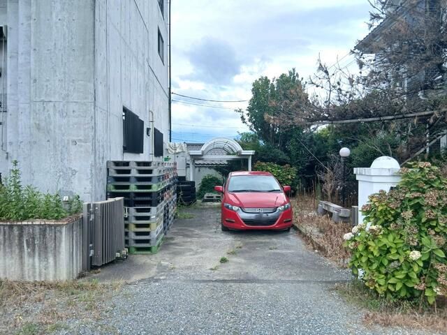 6K Detached House for Sale in Fuefuki, Yamanashi - Thumbnail 3