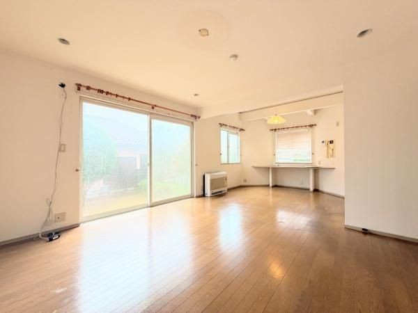 4LDK Detached House for Sale in Sakuraya City, Chiba - Thumbnail 2