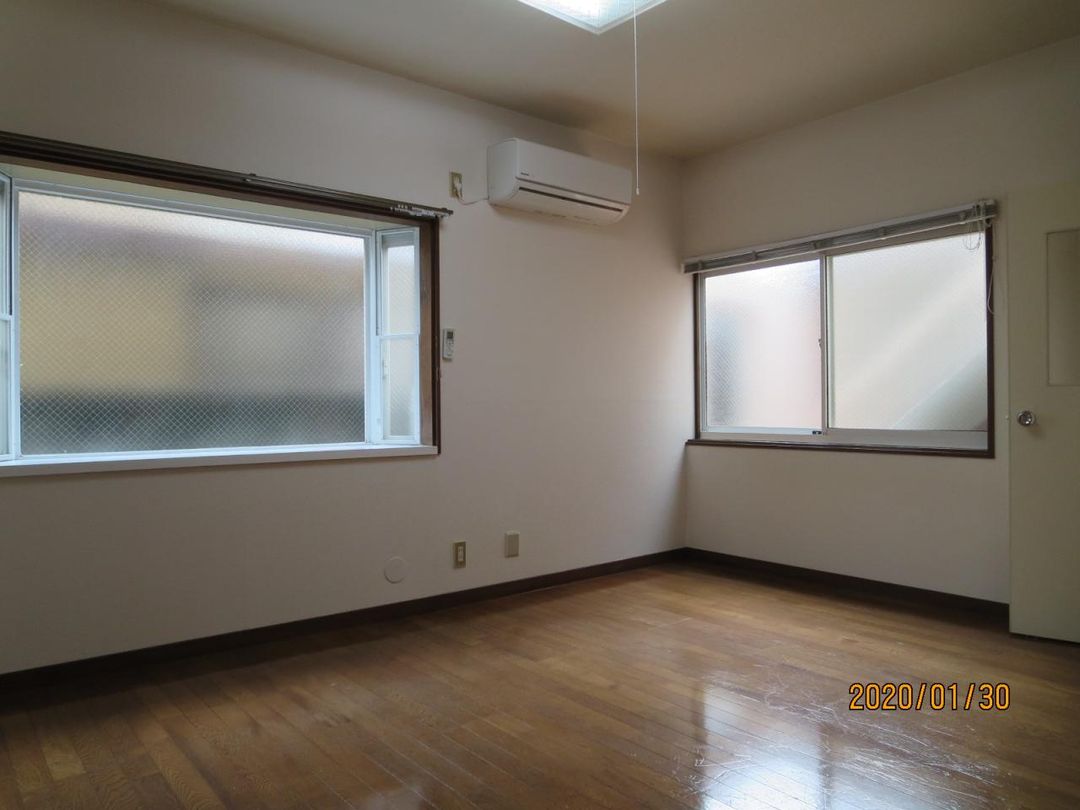 One-Room Apartment for Rent in Niigata City Central Ward - Thumbnail 3