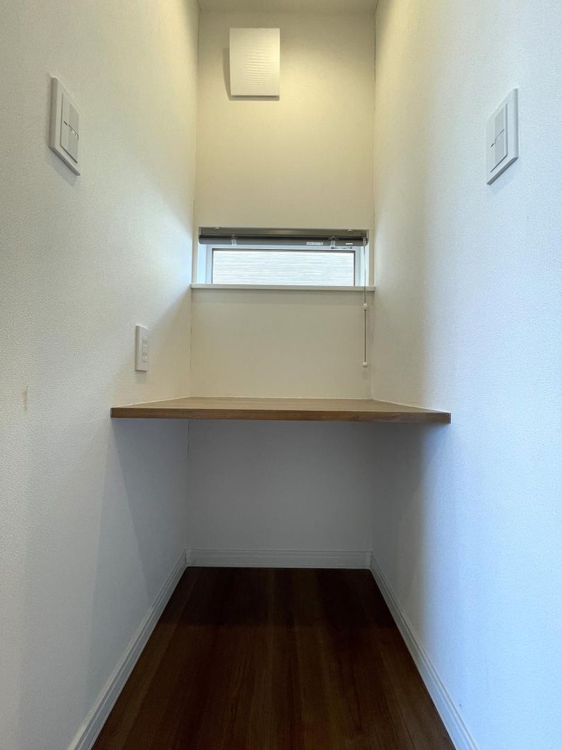 Modern 4LDK House for Sale in Sapporo's Nishi-ku - Thumbnail 4