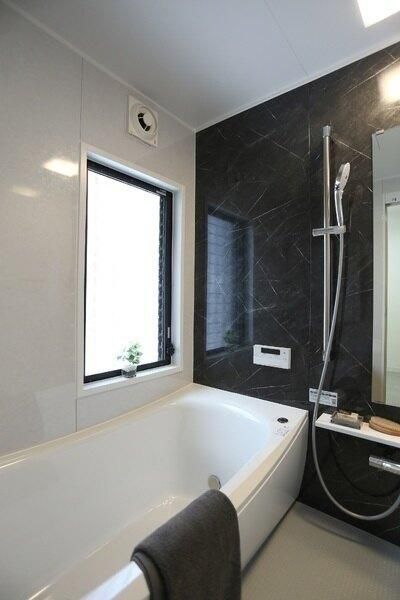 Renovated 6LDK House in Nagoya's Chikusa Ward with 287sqm Land - Thumbnail 4