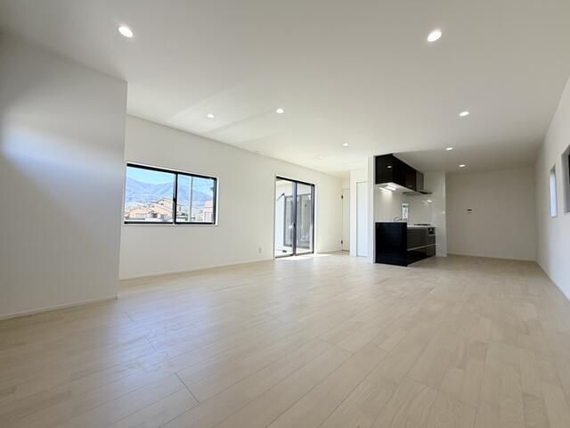 4LDK Detached House for Sale in Matsumoto, Nagano - Thumbnail 3