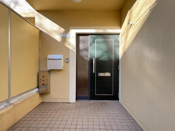 4LDK Apartment for Sale in Tama City, Tokyo - 138.77 sqm - Thumbnail 2