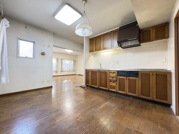 4LDK Apartment for Sale in Tama City, Tokyo - 138.77 sqm - Thumbnail 4