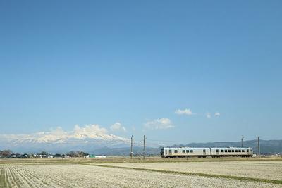 A prestigious Shonai-style house standing alone in the countryside: Villas, real estate, properties for sale, Hometown Information Center: Nationwide rural living property data — Image 3, Sakata, Yamagata