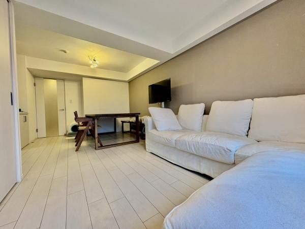 Lions Mansion Minami-Shinagawa 2LDK Apartment for Sale - Thumbnail 4